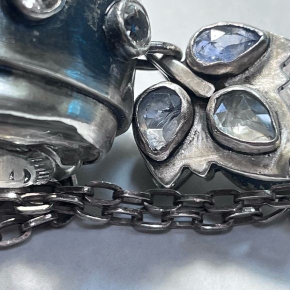 one of a kind hand crafted Guanyin carved quartz moonstone treasure box pendant - Picture 8 of 16